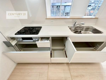 �L�b�`���@���[�X�y�[�X���L�x�ŁA�����X�y�[�X���X�b�L���ƕЕt���Ђ�`�����p�ł��܂��I
���K�ɍ�Ƃ��ł��܂��I�����̗���������܂��I