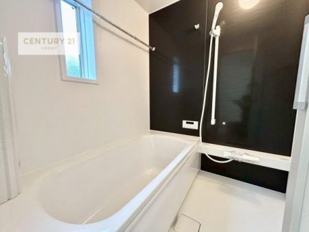 �����@�������������l�̕��͋C�̃o�X���[���́A�����o�Ă��ăo�X�^�C�����[���I
���d���撣���Ă��邲�J���ɂ��D�݂̓����̓����܂����āA�y����ł݂Ă͂������ł��傤���H