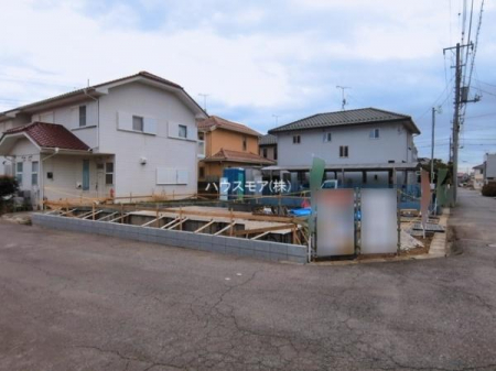 ���̑����n�@���邭�J���I�Ȋp�n�ł�������ґ�Ȃ��Z�܂������܂��񂩁B�O�ʓ��H5���~6���ŉ^�]�̋��ȕ�����Ƃ肠�铹�H�ň��S�ł��I