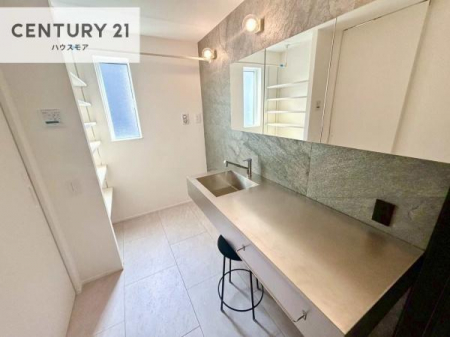 ���ʑ�E���ʏ��@���[�����Ղ�̐��ʎ��I���p�i�̃X�g�b�N��o�X�^�I�����X�b�L���Ǝ��[�ł��Ď��o���₷���I����肪�X�b�L���Еt���ċC�����̗ǂ���ԁI