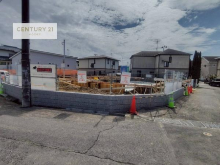 ���̑����n�@�O�ʓ��H��4.9���~4���I�z����ǍD�ȗ��n�ł��B
�Ԍɓ��ꂪ���ȕ������S�ł��ˁB