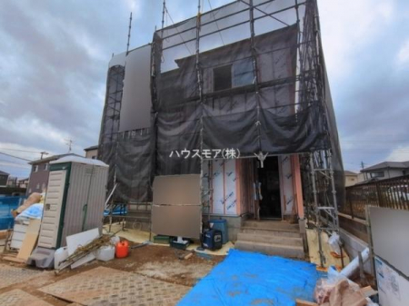 ���ԏ�@���ԃX�y�[�X��2�䕪����܂��I�Z�J���h�J�[�͂������A�o�C�N�⎩�]�ԂȂǂ��u���ꏊ�ɍ���܂���B