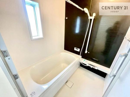 �����@�������������l�̕��͋C�̃o�X���[���́A�����o�Ă��ăo�X�^�C�����[���I
���d���撣���Ă��邲�J���ɂ��D�݂̓����̓����܂����āA�y����ł݂Ă͂������ł��傤���H