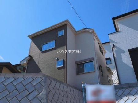 ���ԏ�@���ԃX�y�[�X��2�䕪����܂��I�Z�J���h�J�[�͂������A�o�C�N�⎩�]�ԂȂǂ��u���ꏊ�ɍ���܂���B