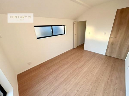 �q�������@���[�X�y�[�X�����Ă��܂��I�������X�b�L�����ڂ��鎖���ł��܂��ˁB
�Ƌ��I�΂Ȃ��V���v���ȃf�U�C���ׁ̈A�Ƌ��I�΂����C�ɓ���̋�ԍ�肪�ł������ł��ˁB