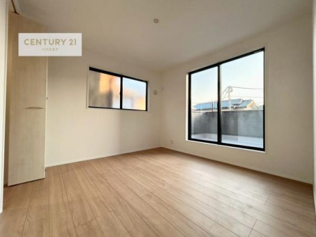 �m���@2�ʍ̌����m�ۂ������邢�����́A���ʂ����ǂ��A���邭��ϋ��S�n�̗ǂ���ԂƂȂ��Ă���܂��B�����b�N�X���ĉ߂�����S�n�̗ǂ��������ł��I