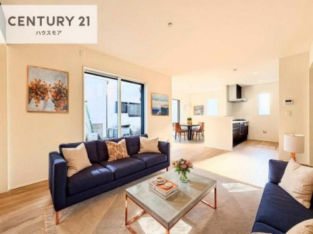 ���r���O�@�Ƌ��CG�p�[�X�ł��B�J�����̂���L�XLDK�I�\�t�@�[��_�C�j���O�e�[�u����u���Ă������ɂȂ�Ȃ��̂ŉ��K�ɉ߂����܂��I�R�~���j�P�[�V���������₷�����r���O�ł��I