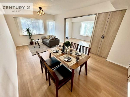 ���r���O�@�L�X�_�C�j���O�X�y�[�X�I������肨�H���B�΂��������y�������Ԃ��߂����܂��B���X�̔���������܂��I