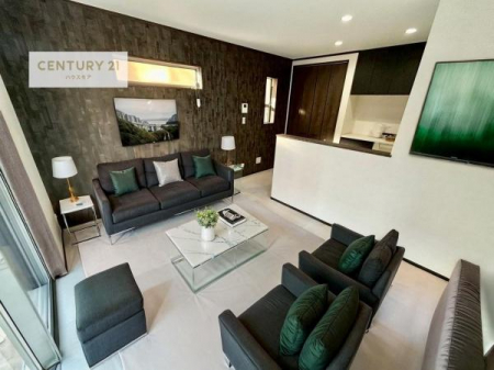 ���r���O�@�Ƌ��CG�p�[�X�ł��B�S�n�ǂ����r���O�͉Ƒ������R�ƏW�܂�܂��B�Ƒ��c�R�̎��Ԃ����������ł��B���Ƒ��ƁA����w�[���������Ԃ��߂��������ł��ˁB