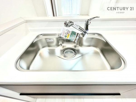 �L�b�`���@���C�h�ȃV���N�ł��ˁI�������˂ɂ������������₷���Ǝ����y�X�d�l�̃V�X�e���L�b�`���ł��I
�f�U�C�����Ƌ@�\�������˂��L�b�`���Ő�����������܂��ˁI