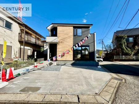 ���ԏ�@���ԃX�y�[�X��2�䕪����܂��I�Z�J���h�J�[�͂������A�o�C�N�⎩�]�ԂȂǂ��u���ꏊ�ɍ���܂���B