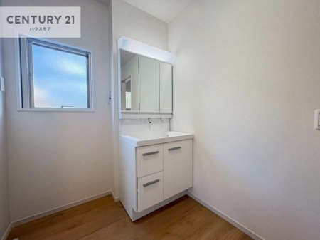 ���ʑ�E���ʏ��@�����t���̖��邢���ʎ��ł��I���C�������ɓ���ւ����ł��Đ����ɕۂ��Ƃ��ł��܂��I���R�����������ނ̂ł����ς̎d�オ����ǂ��Ȃ�܂��ˁI