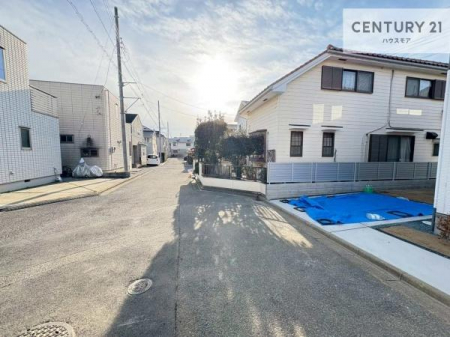 ���̑����n�@�O�ʓ��H��4.5���I�z����ǍD�ȗ��n�ł��B
�Ԍɓ��ꂪ���ȕ������S�ł��ˁB