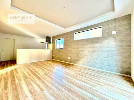 ���r���O�@�J�����̂���L�XLDK�I�\�t�@�[��_�C�j���O�e�[�u����u���Ă������ɂȂ�Ȃ��̂ŉ��K�ɉ߂����܂��I�R�~���j�P�[�V���������₷�����r���O�ł��I