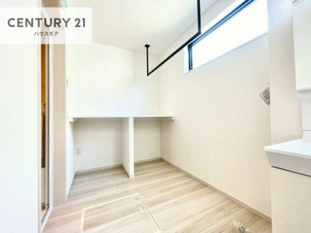 ���ʑ�E���ʏ��@�L�X�Ƃ������ʎ��́A���̐g�x�x�̎��Ԃ��������g������K�ȋ�ԁB���[�I�Ȃǂ��u���₷���A�g������̗ǂ��݌v�ł��B