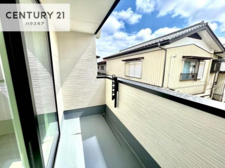 �o���R�j�[�@���[�t�o���R�j�[�I�������t���Ă���̂ŁA�}�ɉJ���~���Ă��G��ɂ������S�I�������������J�b�g���Ă����̂ŁA���V�C�̗ǂ����́A���O�֏o�Đ[�ċz����̂��悳�����ł��I