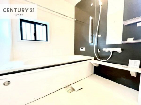 �����@�������������l�̕��͋C�̃o�X���[���́A�����o�Ă��ăo�X�^�C�����[���I
���d���撣���Ă��邲�J���ɂ��D�݂̓����̓����܂����āA�y����ł݂Ă͂������ł��傤���H