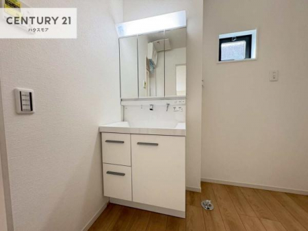 ���ʑ�E���ʏ��@�����t���̖��邢���ʎ��ł��I���C�������ɓ���ւ����ł��Đ����ɕۂ��Ƃ��ł��܂��I���R�����������ނ̂ł����ς̎d�オ����ǂ��Ȃ�܂��ˁI