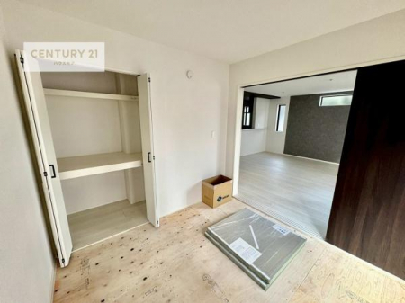 �a���@�܂���͕~����Ă���܂��񂪁A���r���O�Ɨאڂ��Ă���a���ł��I�q�ԂƂ��Ă͂������A�Ǝ��̋x�e�X�y�[�X�Ƃ��Ďg�p����̂������ł��ˁI