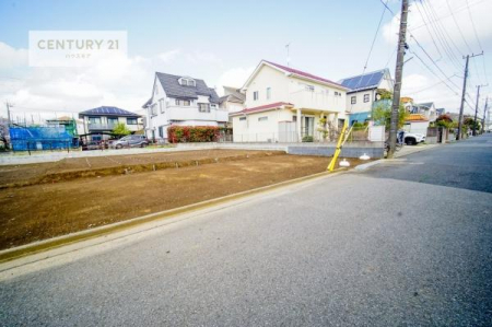 ���̑����n�@�O�ʓ��H��6���I�z����ǍD�ȗ��n�ł��B
�Ԍɓ��ꂪ���ȕ������S�ł��ˁB