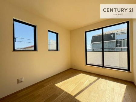 �m���@���邢�����́A���ʂ����ǂ��A���邭��ϋ��S�n�̗ǂ���ԂƂȂ��Ă���܂��B�����b�N�X���ĉ߂�����S�n�̗ǂ��������ł��I���̖ڊo�߂��X�b�L�����܂��ˁI