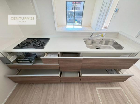 �L�b�`���@���[�X�y�[�X���L�x�ŁA�����X�y�[�X���X�b�L���ƕЕt���Ђ�`�����p�ł��܂��I
���K�ɍ�Ƃ��ł��܂��I�����̗���������܂��I