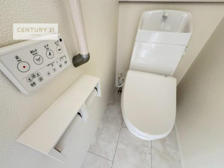 �g�C���@1�E2�K�Ƀg�C�����������܂��I���̖Z�������ԑт��҂����ɂ��݂����ł��ˁB������Ƃ����������̂���g�C���ł�����ꂪ���₷���ł��I