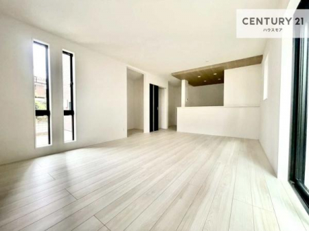 ���r���O�@�L�X�_�C�j���O�X�y�[�X�I������肨�H���B�΂��������y�������Ԃ��߂����܂��B���X�̔���������܂��I