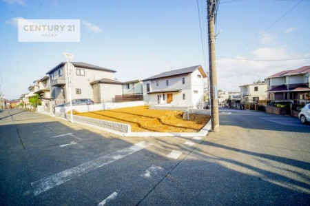 ���̑����n�@�O�ʓ��H8���~6���I�z����ǍD�ȗ��n�ł��B
�Ԍɓ��ꂪ���ȕ������S�ł��ˁB