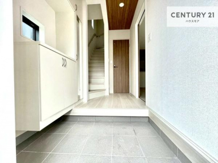 ���ց@���ċA���Ă��Ă��A�������܁I�����������Ȃ�A�D�����}������Ă�����ԂɂȂ��Ă��܂��B
���邭��������錺�ւł��I