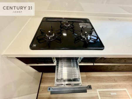 �L�b�`���@�R�����͎O������̂ł������̓����i�s���ł��܂��B
�������O�����t���ł��B�����X�y�[�X���L�X���Ă���׍�Ƃ����₷���I�g�����肪�ǂ��V�X�e���L�b�`���ł��I