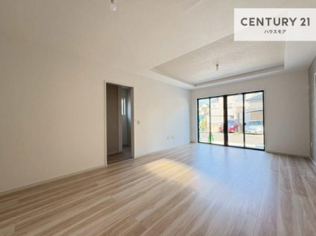 ���r���O�@�S�n�ǂ����r���O�͉Ƒ������R�ƏW�܂�܂��B�Ƒ��c�R�̎��Ԃ����������ł��B���Ƒ��ƁA����w�[���������Ԃ��߂��������ł��ˁB