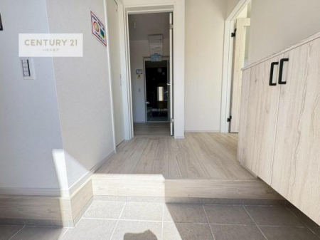 ���ց@���ċA���Ă��Ă��A�������܁I�����������Ȃ�A�D�����}������Ă�����ԂɂȂ��Ă��܂��B
���邭��������錺�ւł��I