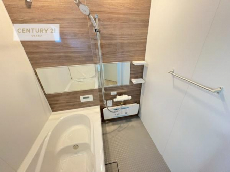 �����@1���̔�����������Ɩ����Ă���闁���ł��B
�������̑f�G�ȃ����N�[�[�V�����ꏊ�ł��ˁB