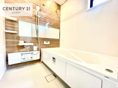 �����@�������������l�̕��͋C�̃o�X���[���́A�����o�Ă��ăo�X�^�C�����[���I
���d���撣���Ă��邲�J���ɂ��D�݂̓����̓����܂����āA�y����ł݂Ă͂������ł��傤���H