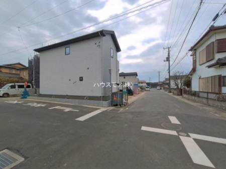 ���̑����n�@�O�ʓ��H6���~6.6��
�Ԍɓ��ꂪ���ȕ������S�ł��ˁB