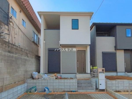 ���ԏ�@���ԃX�y�[�X��2�䕪����܂��I�Z�J���h�J�[�͂������A�o�C�N�⎩�]�ԂȂǂ��u���ꏊ�ɍ���܂���B