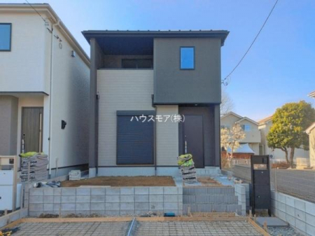 ���ԏ�@���ԃX�y�[�X��2�䕪����܂��I�Z�J���h�J�[�͂������A�o�C�N�⎩�]�ԂȂǂ��u���ꏊ�ɍ���܂���B