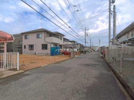 ���̑����n�@�O�ʓ��H5.9���I�z����ǍD�ȗ��n�ł��B
�Ԍɓ��ꂪ���ȕ������S�ł��ˁB