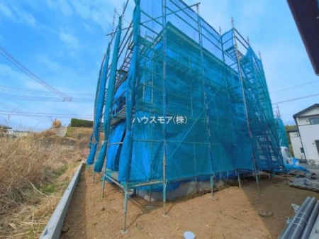 ���ԏ�@���ԃX�y�[�X��2�䕪����܂��I�Z�J���h�J�[�͂������A�o�C�N�⎩�]�ԂȂǂ��u���ꏊ�ɍ���܂���B