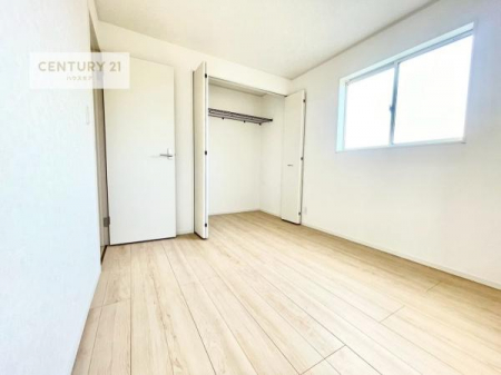 �q�������@���[�X�y�[�X����������m�ۂ���Ă��邽�߁A���������w�p�i���T�b�ƕЕt���A���ł��X�b�L���B
�Y��ȋ�Ԃ��ۂĂ܂��I