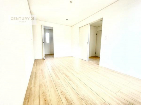 ���r���O�ȊO�̋����@�V���v���Ƀf�U�C������Ă��邽�߁A�Ƌ��I�т܂���I
���C�ɓ���̉Ƌ��u���Ă��낰���Ԃ���邱�Ƃ��ł��܂��B