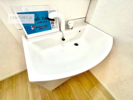 ���ʑ�E���ʏ��@�[�����ʑ�{�E���́A�������˂ɂ����̂ł�����ꂪ�y�X�I���������ۂĂ܂��I
�L���C�Ȑ��ʏ��Ŏ��������̃��`�x�[�V�������オ��܂��ˁI