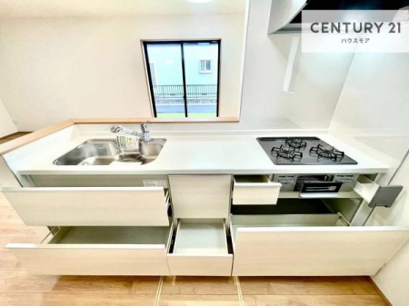 �L�b�`���@���[�X�y�[�X���L�x�ŁA�����X�y�[�X���X�b�L���ƕЕt���Ђ�`�����p�ł��܂��I
���K�ɍ�Ƃ��ł��܂��I�����̗���������܂��I