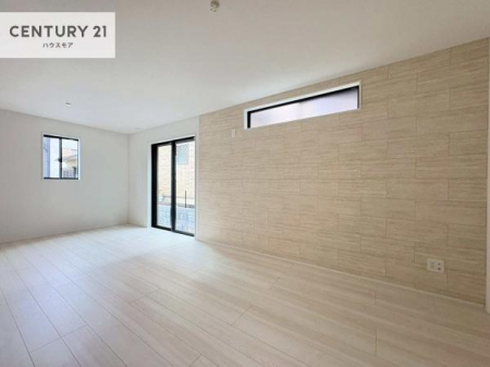 ���r���O�@�傫�ȑ����炽���Ղ�̗z���������閾�邢���r���O�B�J�����̂��郊�r���O�ŉƑ��c���̂��났�̎��Ԃ��߂����܂��I�����̂����w�\�ł��I���񌻒n�ŗz������Ȃǂ��̊����������܂��I