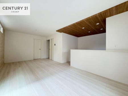 ���r���O�@�L�X�_�C�j���O�X�y�[�X�I������肨�H���B�΂��������y�������Ԃ��߂����܂��B���X�̔���������܂��I