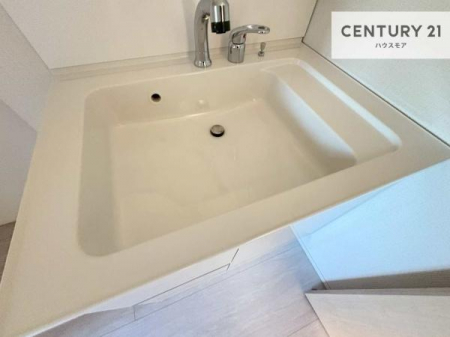 ���ʑ�E���ʏ��@�[�����ʑ�{�E���́A�������˂ɂ����̂ł�����ꂪ�y�X�I���������ۂĂ܂��I
�L���C�Ȑ��ʏ��Ŏ��������̃��`�x�[�V�������オ��܂��ˁI