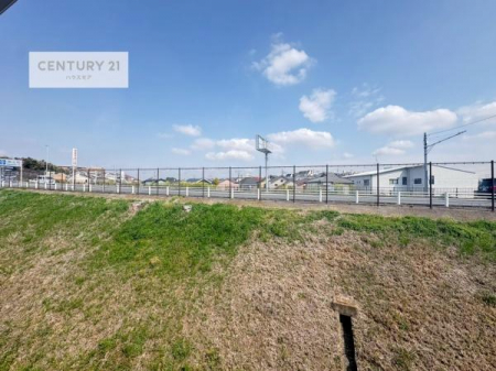 �Z�˂���̒��]�ʐ^�@������������Z��X�ł��I���͂ɂ͍����������Ȃ��A�󂪍L���J����������A�z�������傫���Ղ��邱�Ƃ�����܂���I�C�����̗ǂ������ʂ蔲����X���݂ł��I