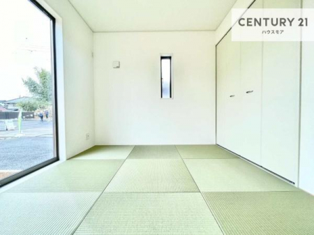 �a���@���r���O�Ɨאڂ����a���ł��I�Ǝ��̋x�e�X�y�[�X��L�b�Y�X�y�[�X�Ƃ��Ċ��p����̂��悳�����ł��ˁI
�a���̎g�����͖�����I