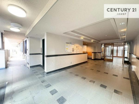 ���r�[�@���ʂ��̗ǂ����r�[�́A�҂����킹��ЂƋx�݂ɂ��֗��B
���p���Ƃ��Ă̎g���₷���ƁA���S�������˔����Ă��܂��B